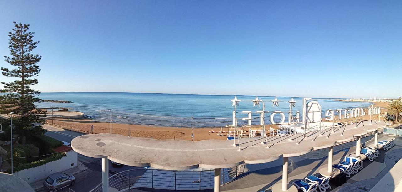 Hotel Miramare Marina di Ragusa Exterior photo